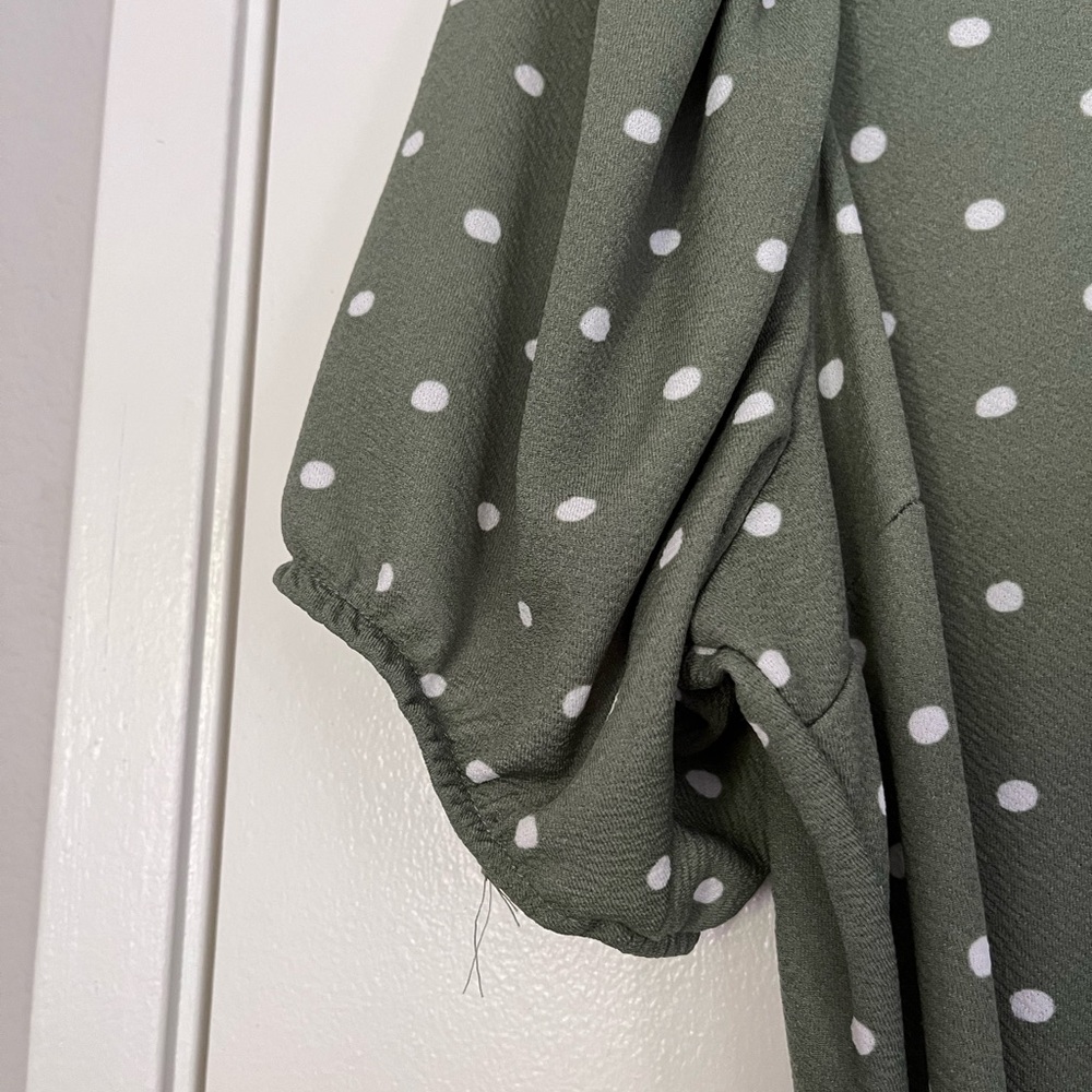 Green Puff Sleeve Midi Sundress for Casual Wear - Picture 4 of 5